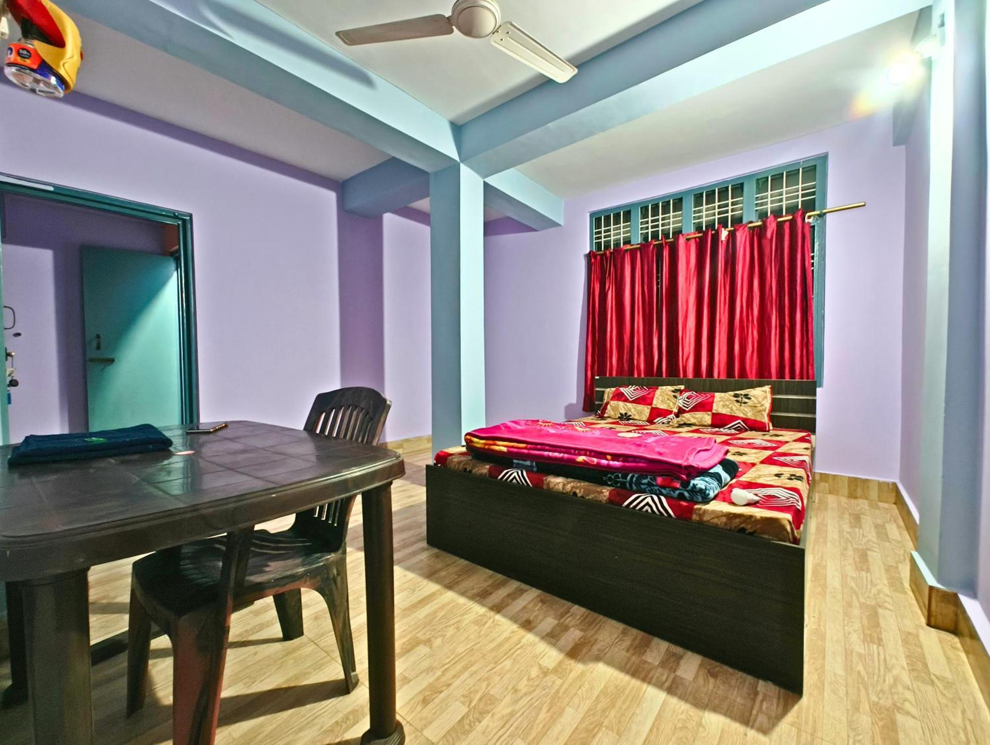 Taj Residency Holiday Homestay -Entire 1Bhk & 2Bhk Private Apartments -Call 767Ooo54Oo Jorhat Bagian luar foto