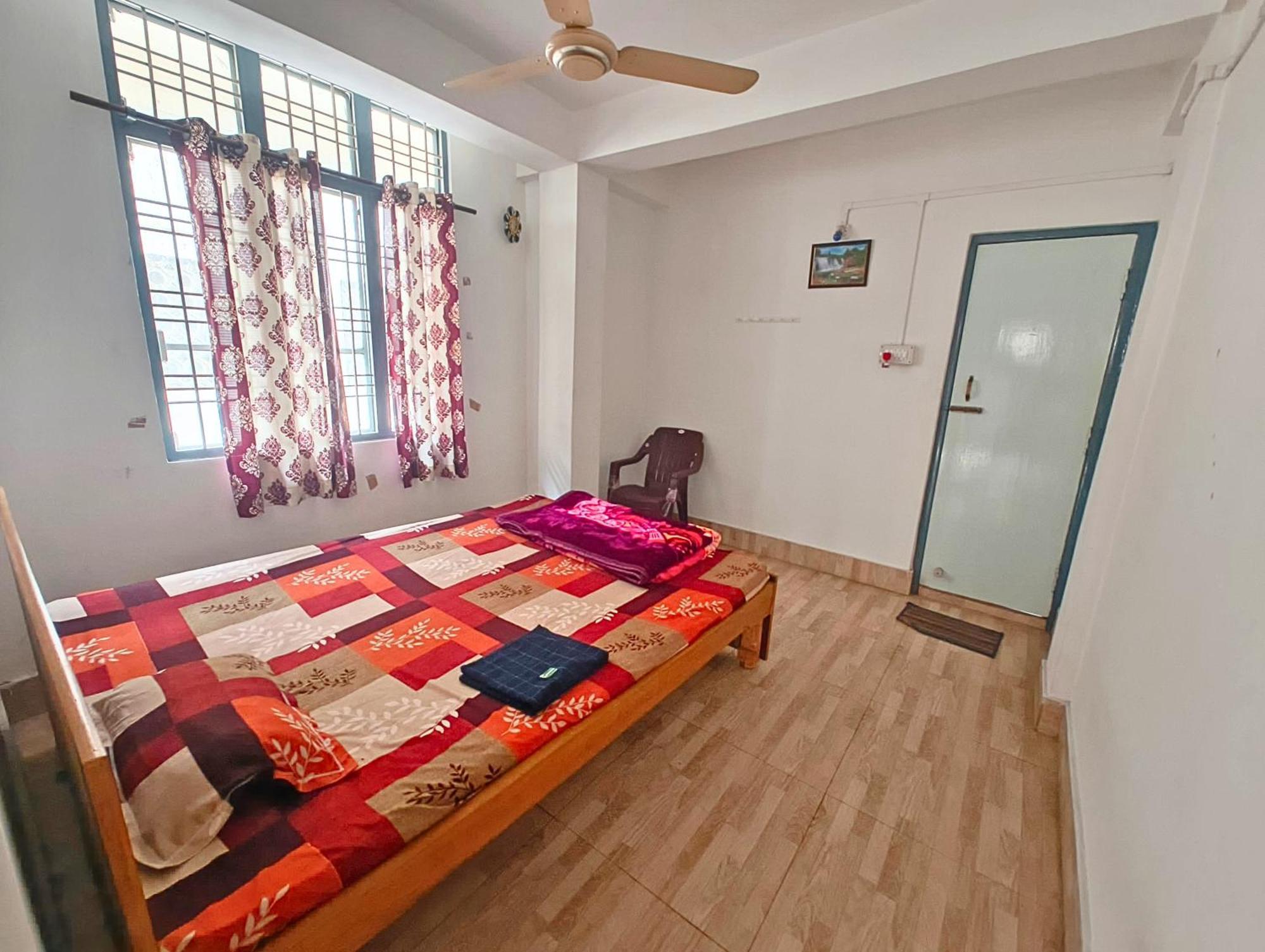 Taj Residency Holiday Homestay -Entire 1Bhk & 2Bhk Private Apartments -Call 767Ooo54Oo Jorhat Bagian luar foto